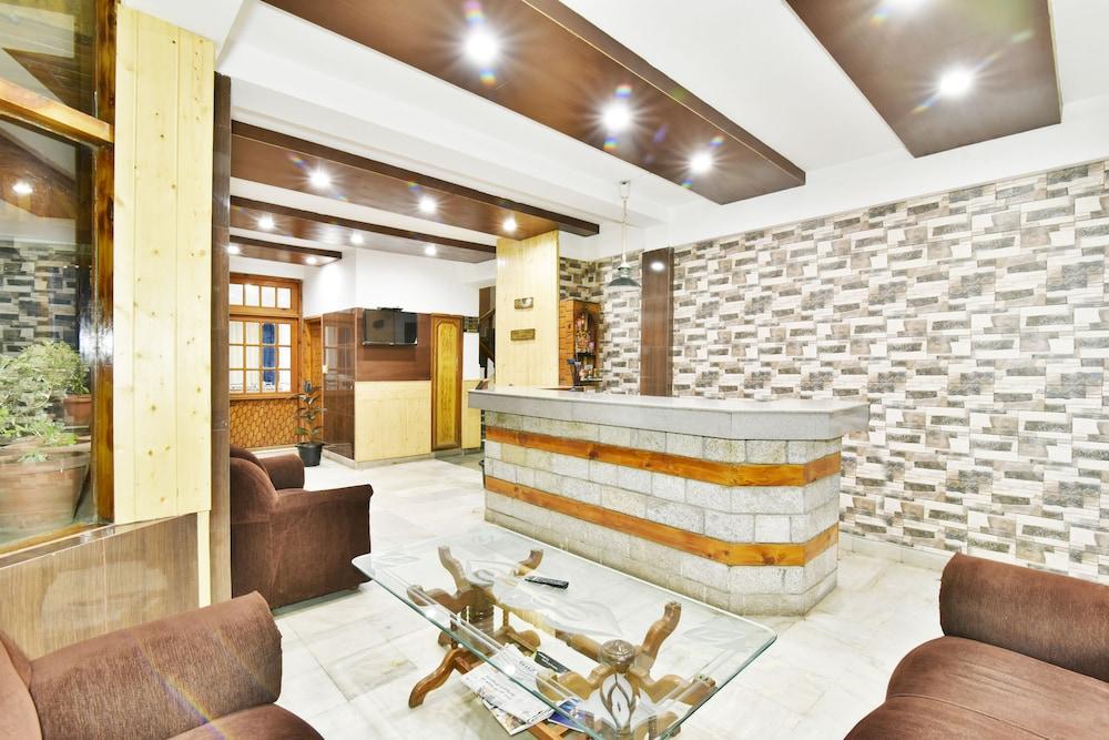 Hotel Devlok Маналі Екстер'єр фото